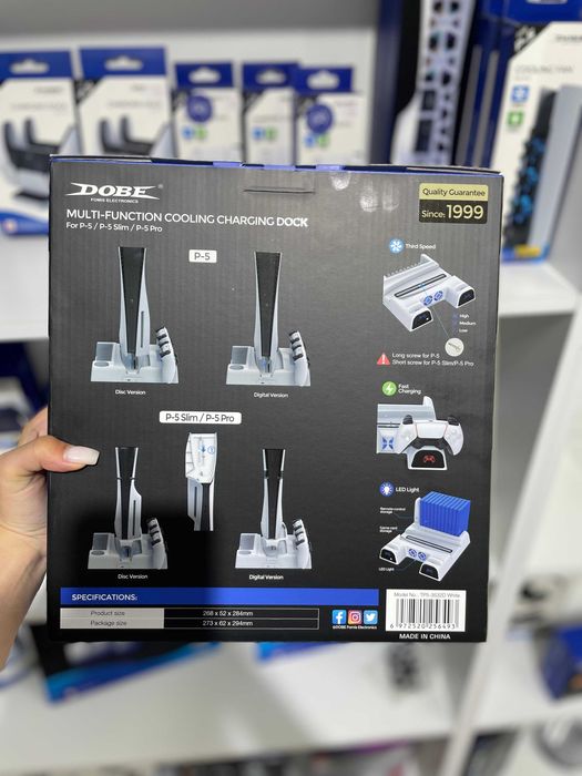 Охлаждающая станция вместе с зарядной станцией для PS5 Slim/Pro
