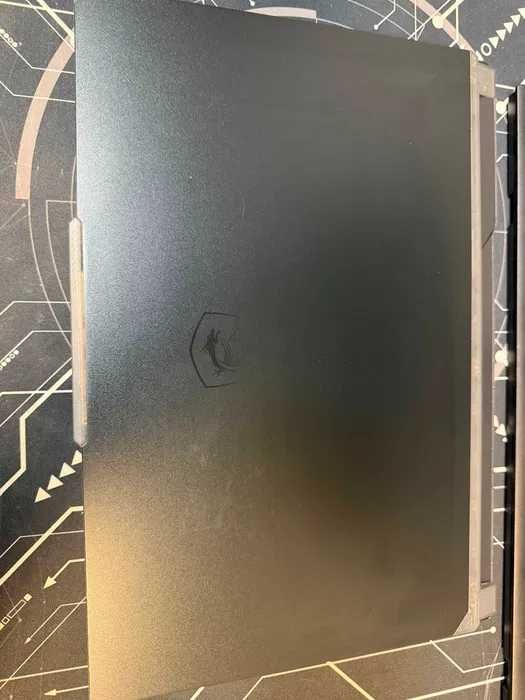 Laptop MSI / I7 Gen.13 / 16 GB RAM DDR5 / RTX 4060 / Garantie *Krom Amanet Margeanului *