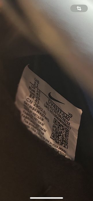 Продавам обувки NIKE  Jr. Tiempo Legend 10 Club