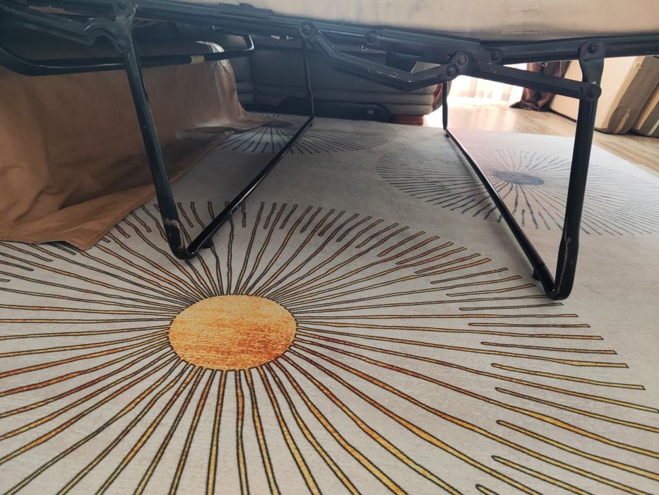 Продам диван,  б/у