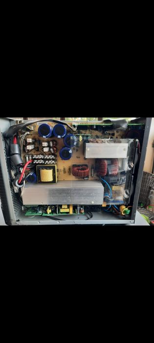 Ups Riello sentinel pro - 3000VA/2400W