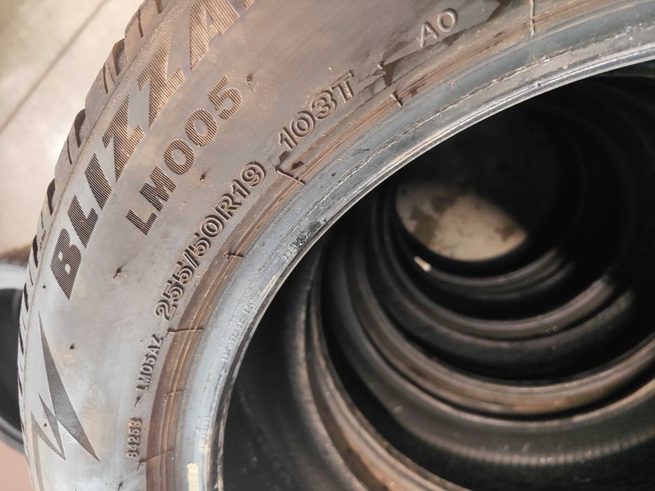 4бр. зимни гуми 235/55/19-255/50/19 Brodgestone спорт пакет