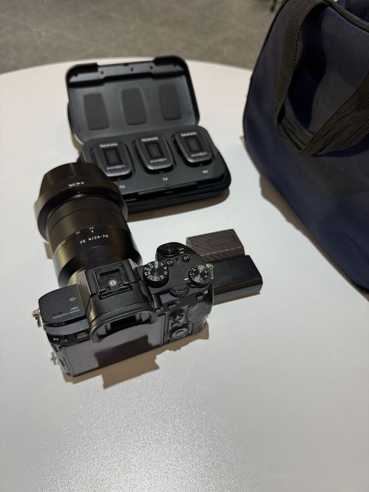 Sony A7 III komplekt ideal, mikrafon sovg'aga
