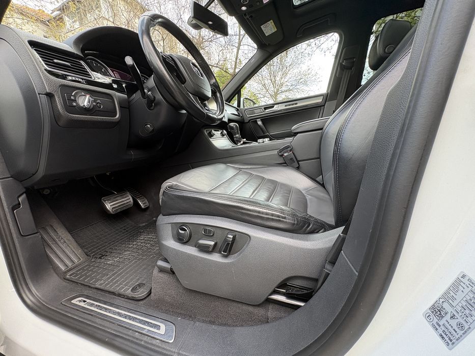 Vând VW Touareg R.Line