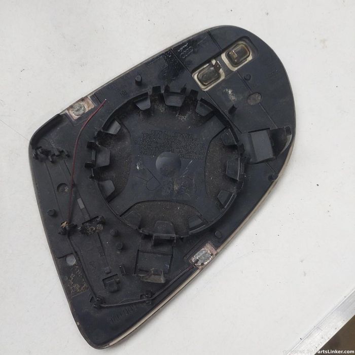 Sticla Oglinda Dreapta Fata Audi A8 (4N2, 4N8) [ 2017 -> ] Oem A2526454