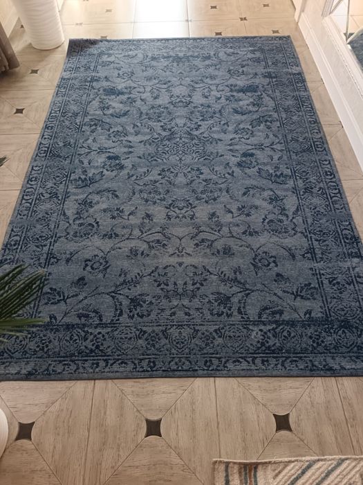 Срочна продаю договер есть