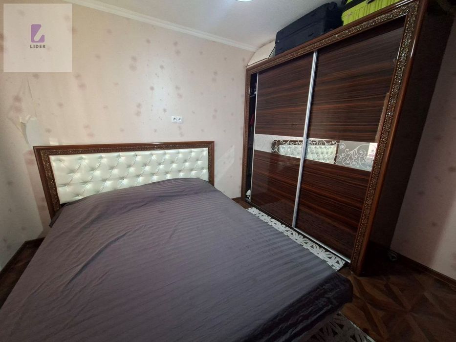 Продается 2 х комнатная квартира. Срочно. Мархабо