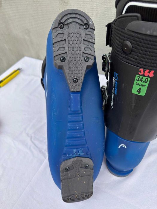 Clapari ski schi Head Advant Edge 85 marime EUR:50 mondo:34