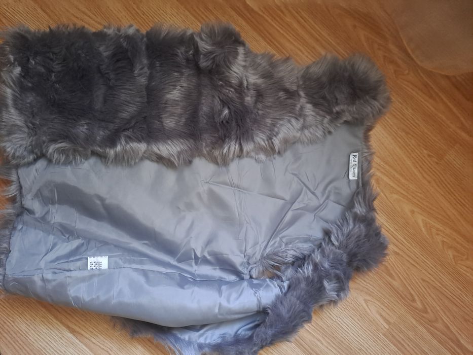 2 Veste dama  blana artificiala