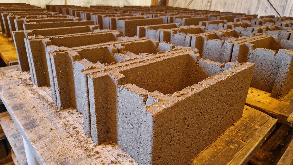 Bloc/ bolțar de fundație, cofraj pierdut 50x25x20cm