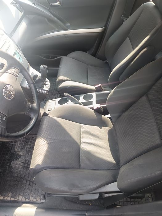 toyota corolla verso 1.8 с газ бартер за Ендуро кросов мотор