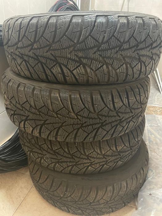 Продам зимние шины