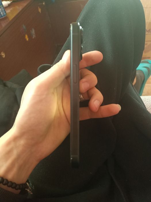 Айфон 15 на 128 гб