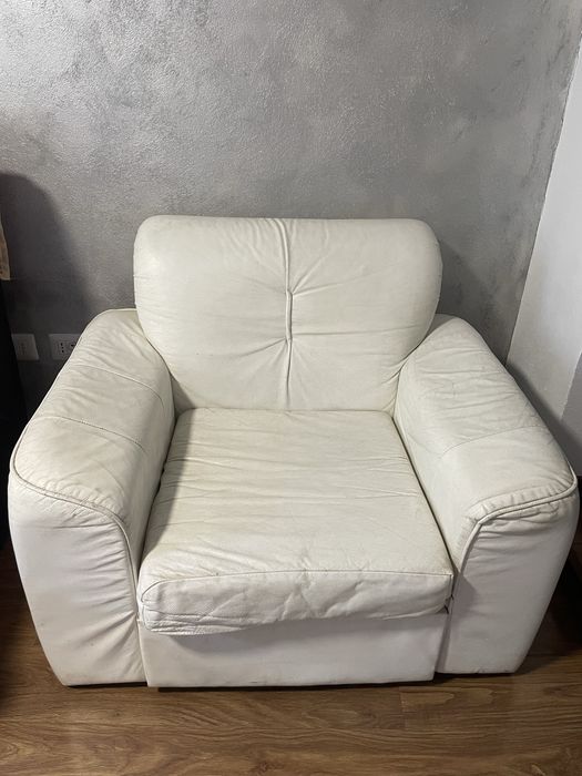 Vand canapea si 2 fotolii