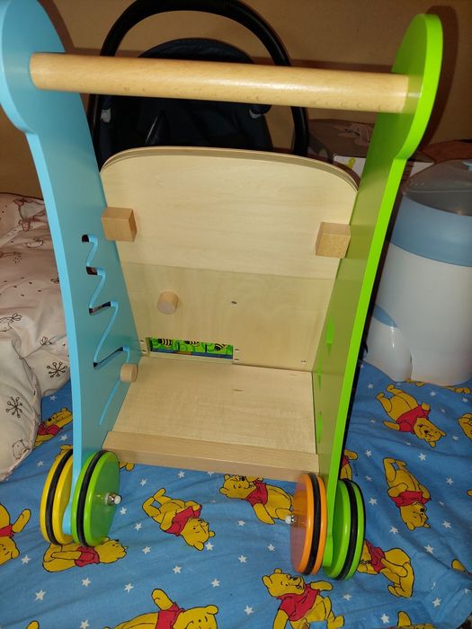 Бебешки играчки и аксесори