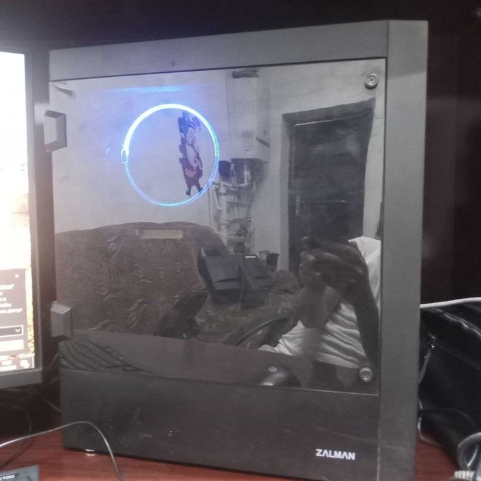 i5-11400F 2.59 GHz, AMD Radeon(TM) RX 560 Series (4 GB)