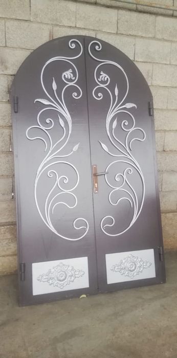 Продам ворота и калитка