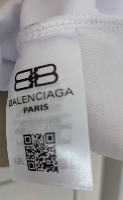 Tricou Balenciaga L