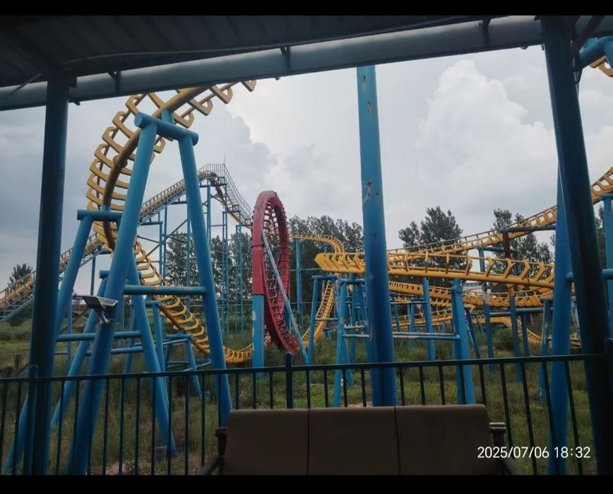 Барса турдаги аттракционлар бор