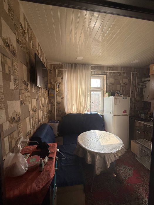 Сергили Янги хаёт 8-худудда 3 хона сотилади новастройка