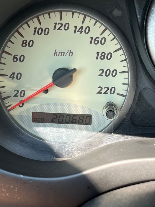 Toyota RAV4 2003г 2.0 150k.c. Бензин/Газ