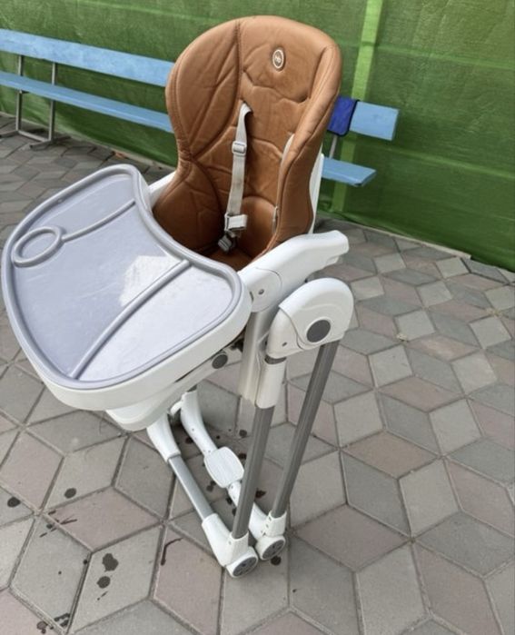 Детский стул для кормления