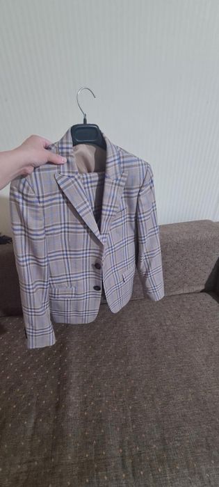 Продам подростковый  костюм одевали 1 раз