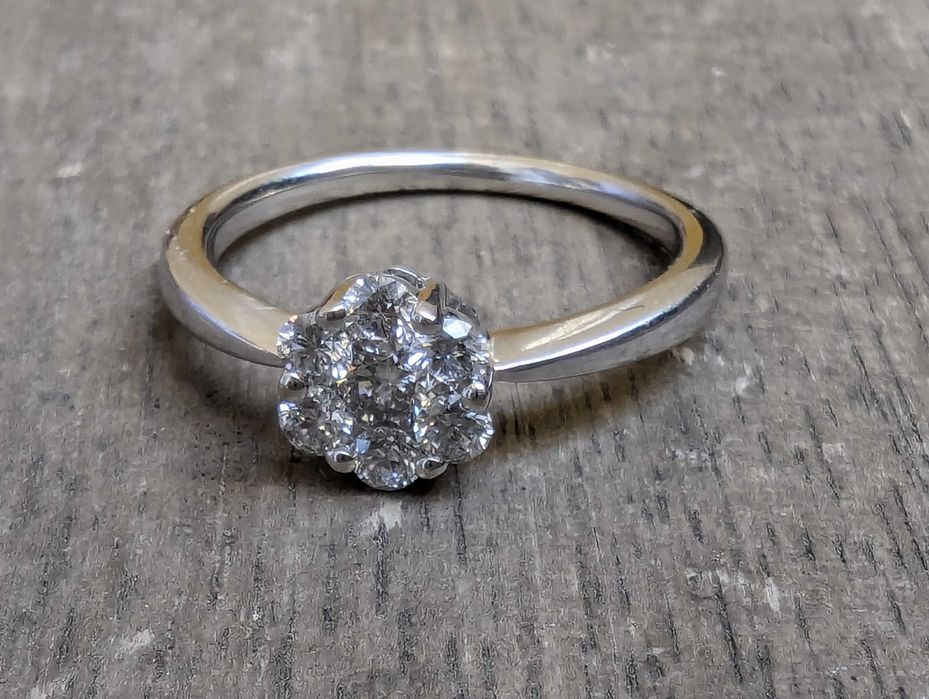 Inel logodna din aur alb 18k cu diamante naturale (certificate)