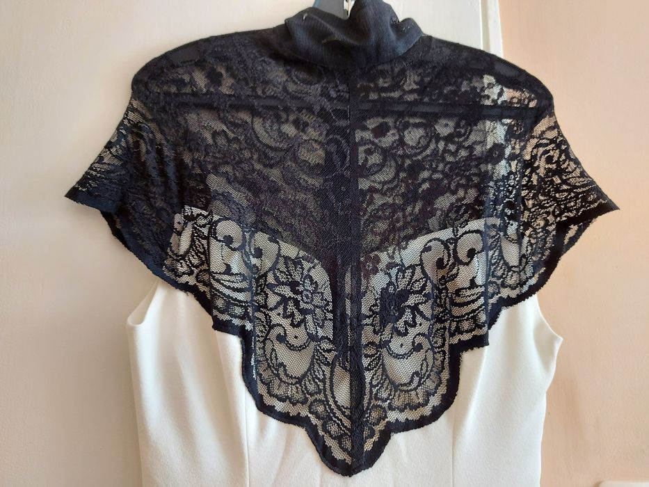 Рокля на Replica