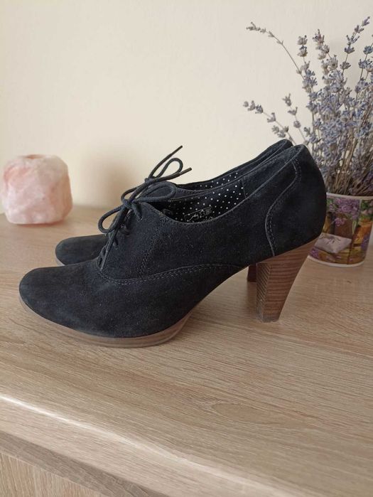 Кокетни дамски половинки на ток Dolcis UK6 EU 39