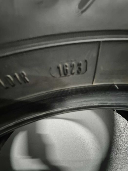Зимни гуми GOODYEAR 215/65R17 103V