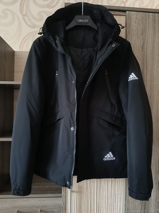 Adidas. Куртка на мальчика подростка весна -осень