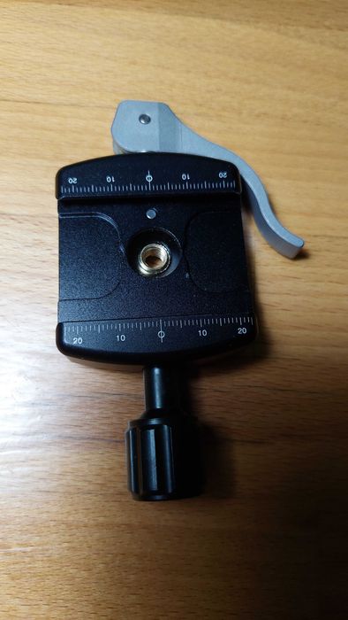 Arca Swiss plate trepied