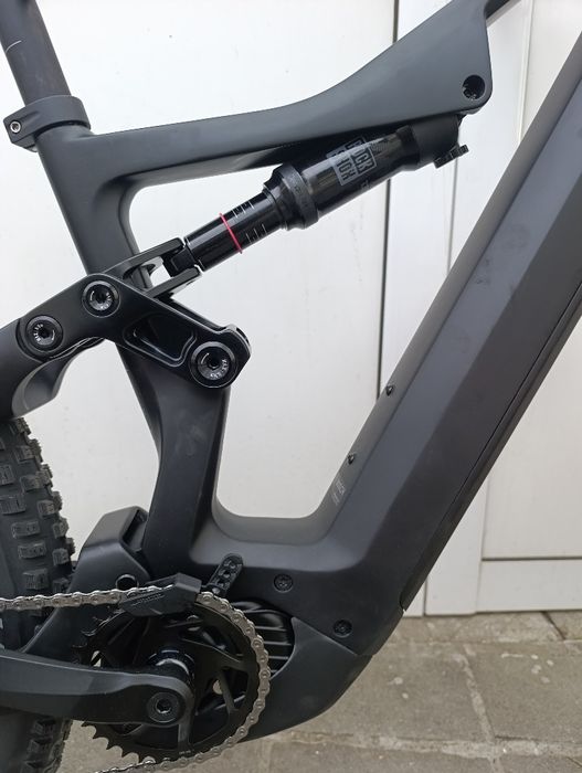 Карбонов електрически велосипед Kettler B750 FS