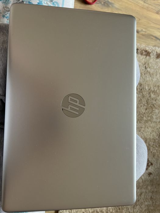 Vand Laptop HP   Predare Personala