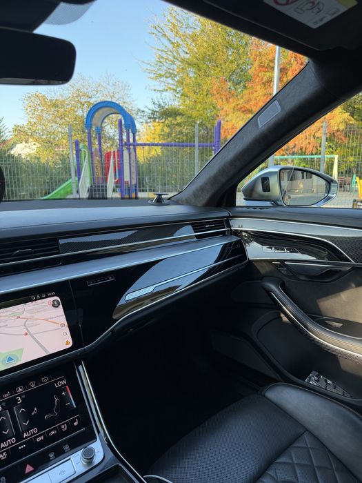 AUDI S8 2021 — imagine 5