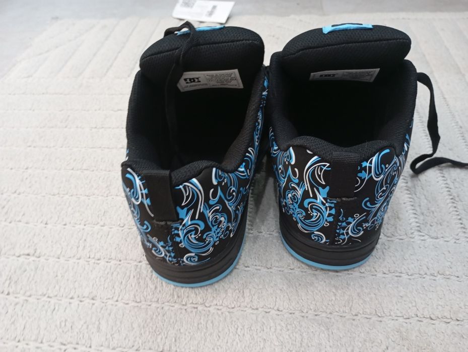 Кроссовки DCshoes   300525
