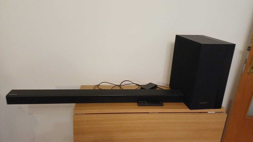 Soundbar Samsung HW-K450/EN, 300W, 2.1, USB, Bluetooth, Subwoofer wireless, Negru