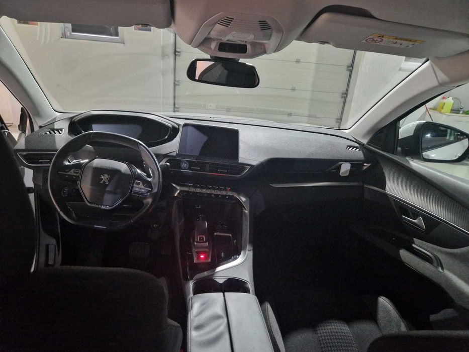 Autoturism PEUGEOT 3008 SUV.64000 km REALI