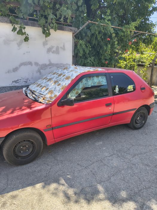 Продавам автомобил