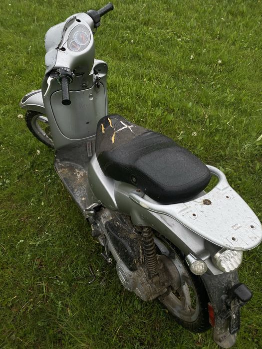 Vand sau schimb Aprilia Scarabeo