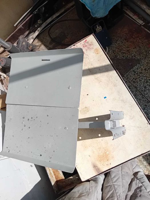 Стойка за телевизор за стена