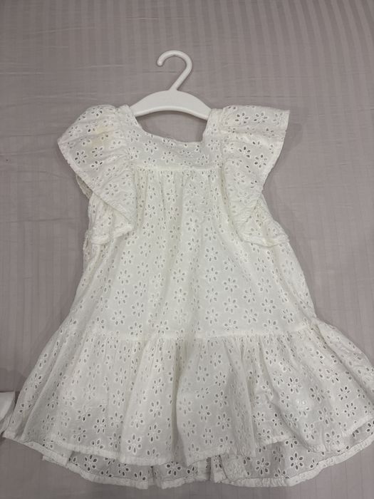 Нарядные платья для девочки