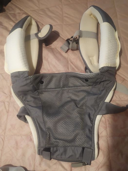 Кенгуру за носене на  бебе