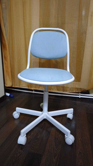 Scaun birou copii Ikea in stare excelenta