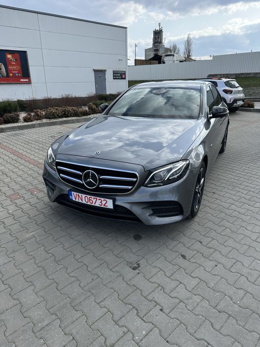 Mercedes-Benz E300de