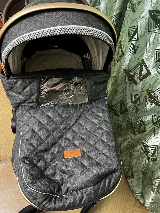 Продам коляску + люлька в авто