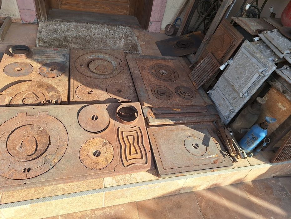 Plite  si usi din fonta