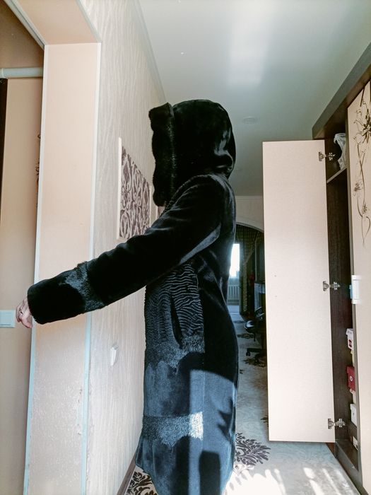 Продам искусственную шубу