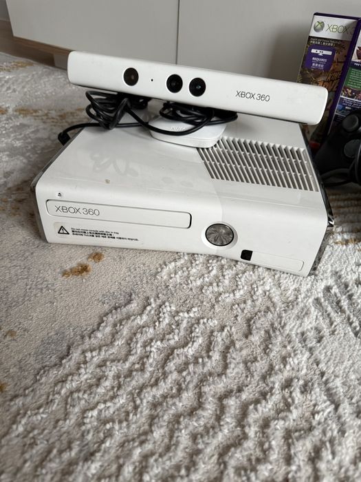 Продам Xbox360 набор